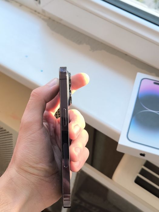 Продаю iphone 14 pro 512 в хорошем состоянии
