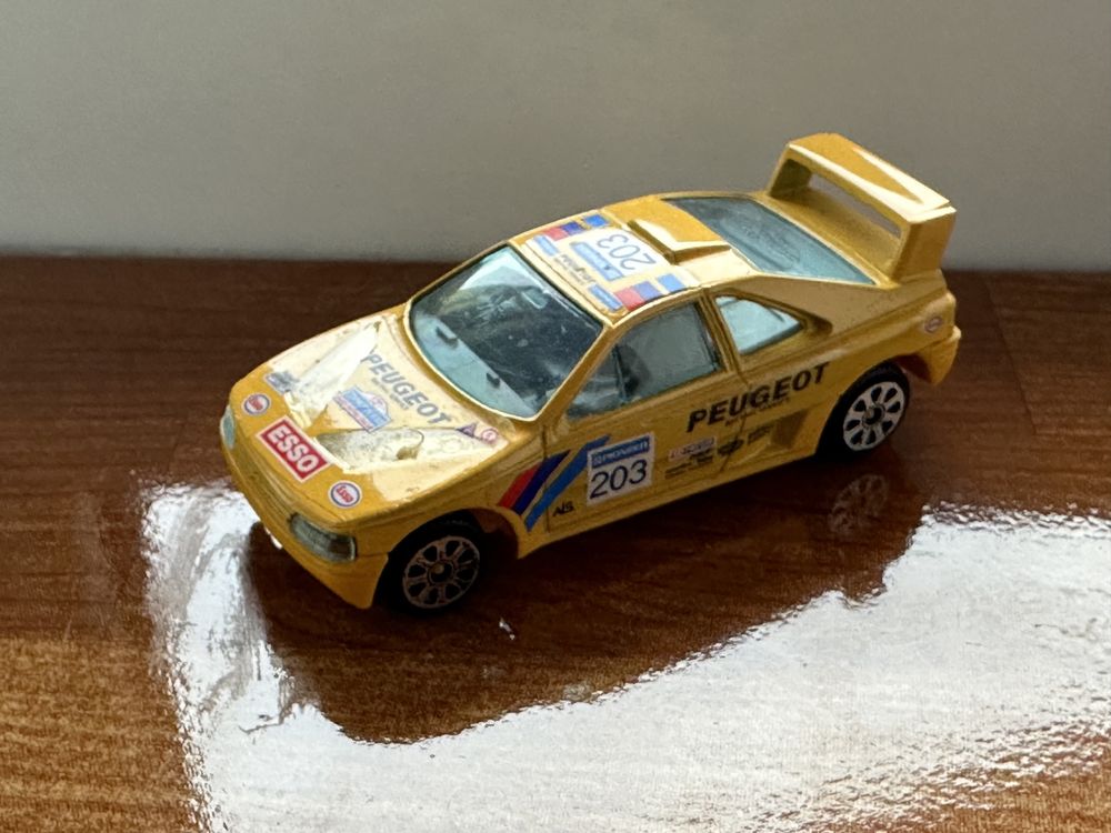 Peugeot 407 Burago 1:43