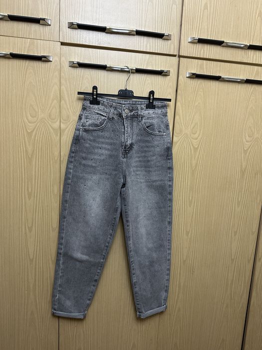 Различни дънки тип балон