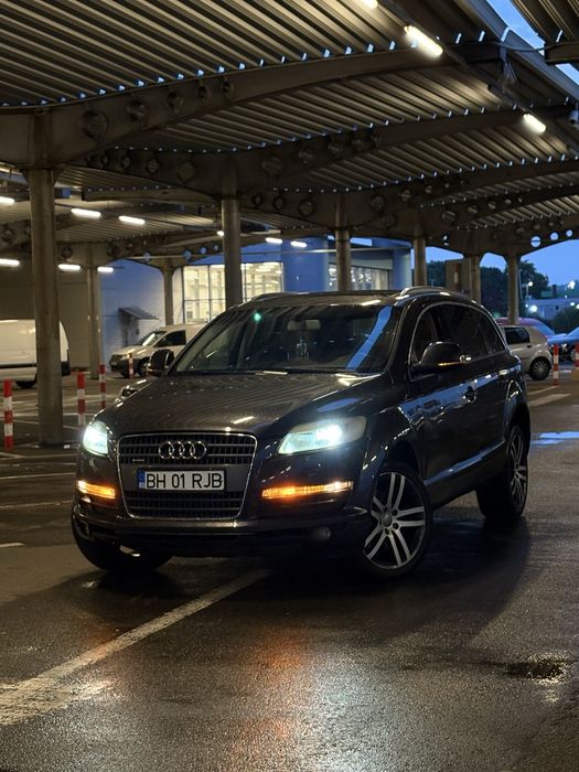 Vand sau schimb audi Q7!!!