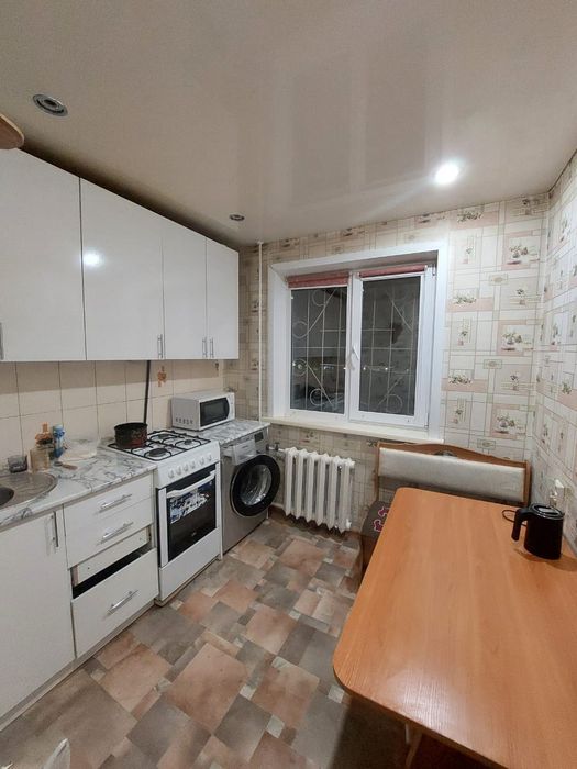 Продаётся трёхкомнатная квартира.  Северный.