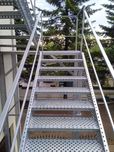Confectionam scarii metalice zincate exterioare și pentru incendii , p