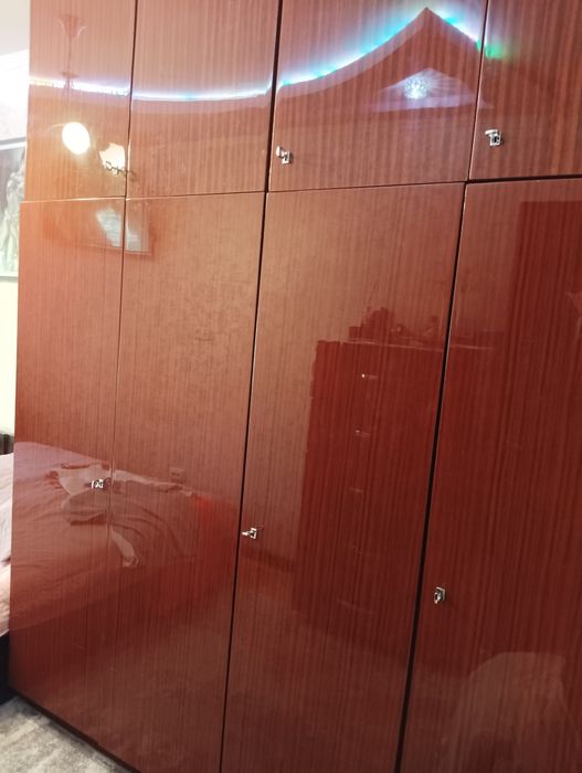 Шифоньер 4 створчатый