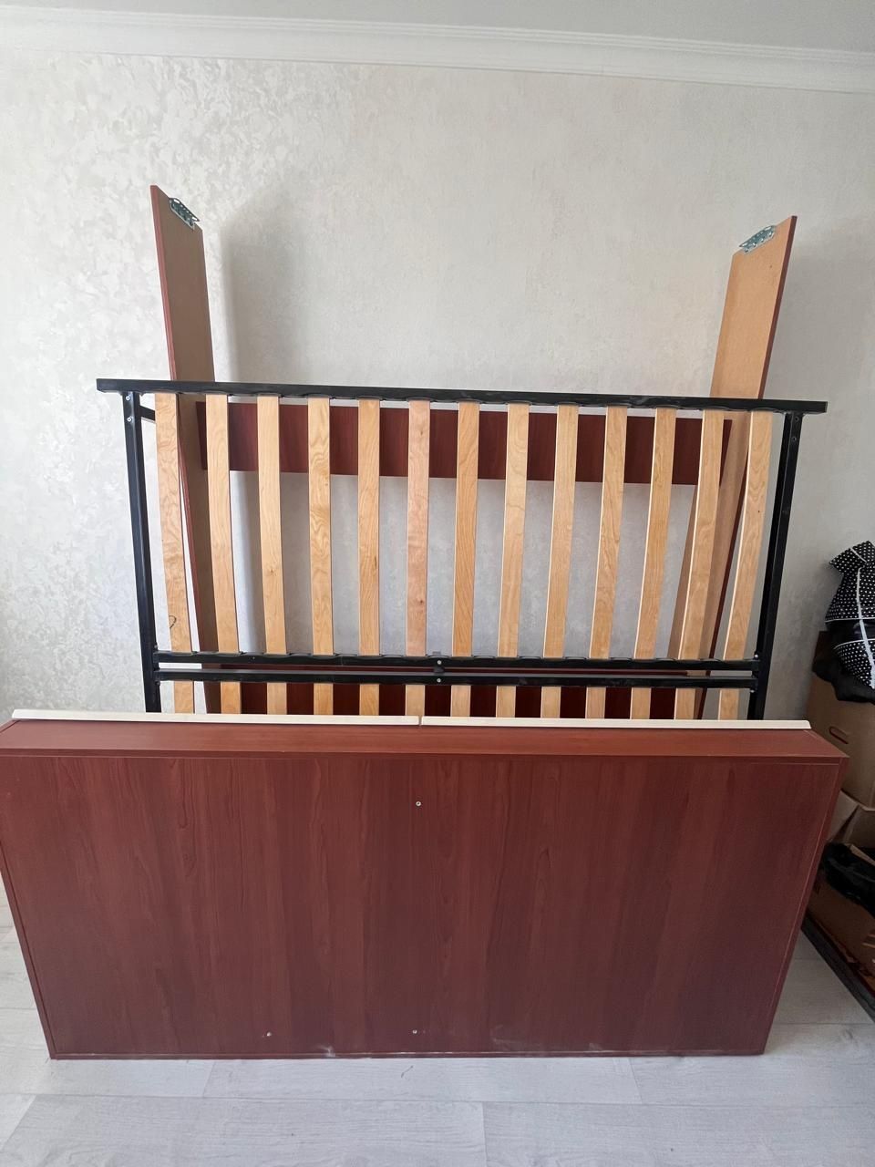 Кровать с шкафом