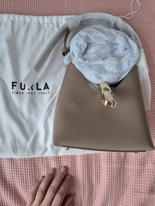 Чанта FURLA Iride в бежово