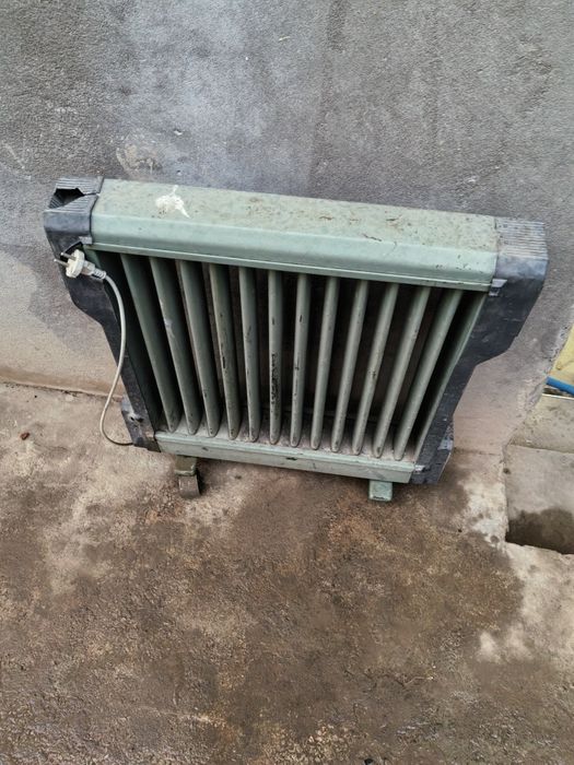 Продам масляный обогреватель в рабочем состоянии