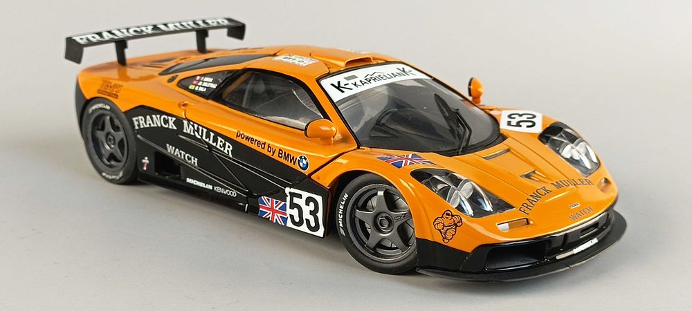 Machetă auto McLaren F1 GTR UT Models scara 1/18