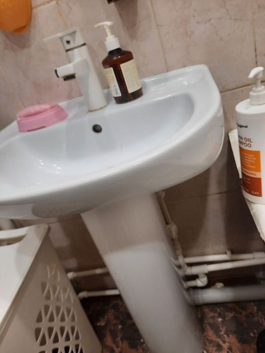 Продаю раковину в отличном состоянии