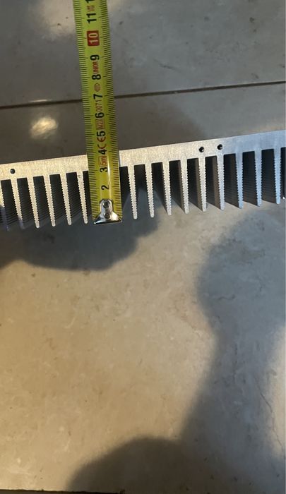 Radiator extrudat aluminiu