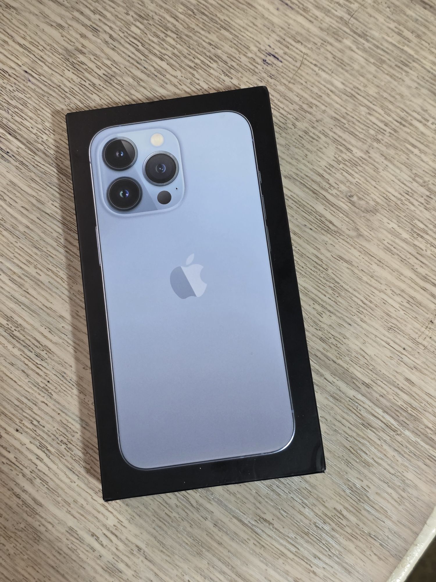 Iphone 13 pro sastayaniyasi ideal