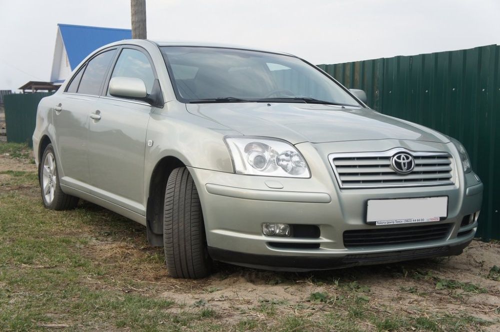 Бампер/Фара/Решетка/Капот/Крыло на Toyota Avensis 03-05/ Авенсис 03-05