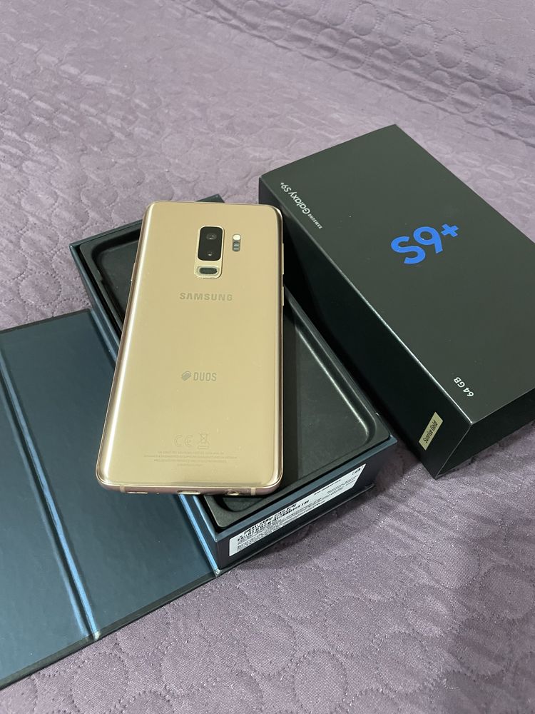 Продавам телефон Samsung S9+