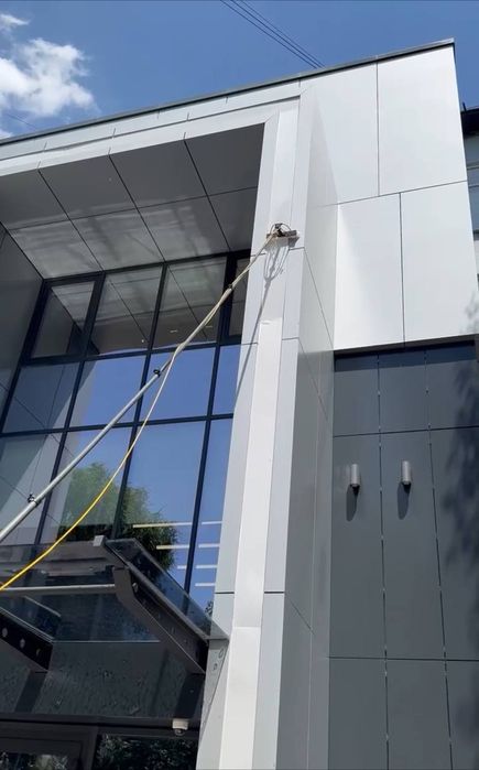 Мытье и мойка окон и фасадов без альпинистов и автовышекв