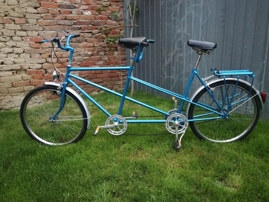 Bicicleta tandem