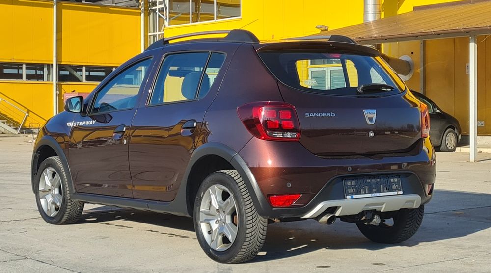Dacia Sandero Stepway 0.9 90 Cp 2018 Navi Senzori Pilot euro 6