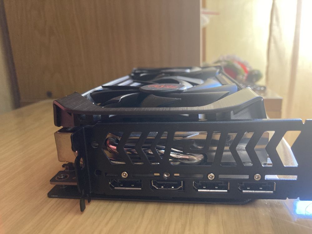 Видео карта Radeon rx 6600xt 8gb Red Devil