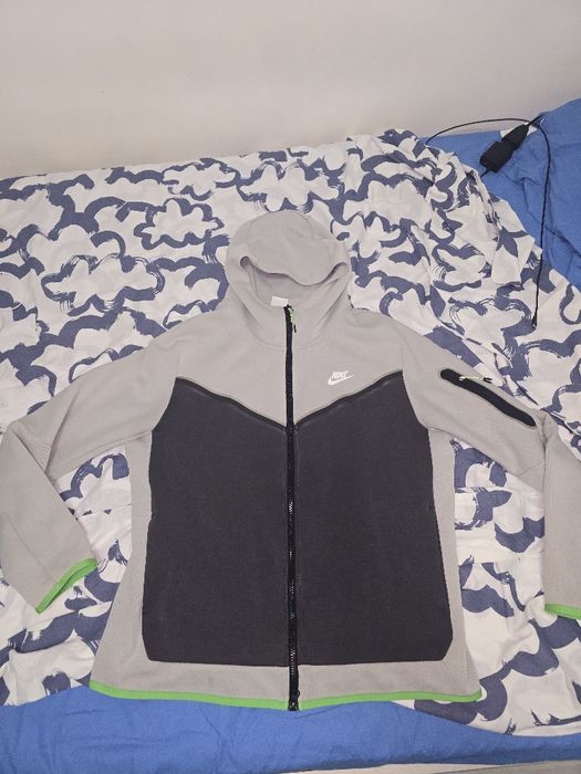 nike tech fleece