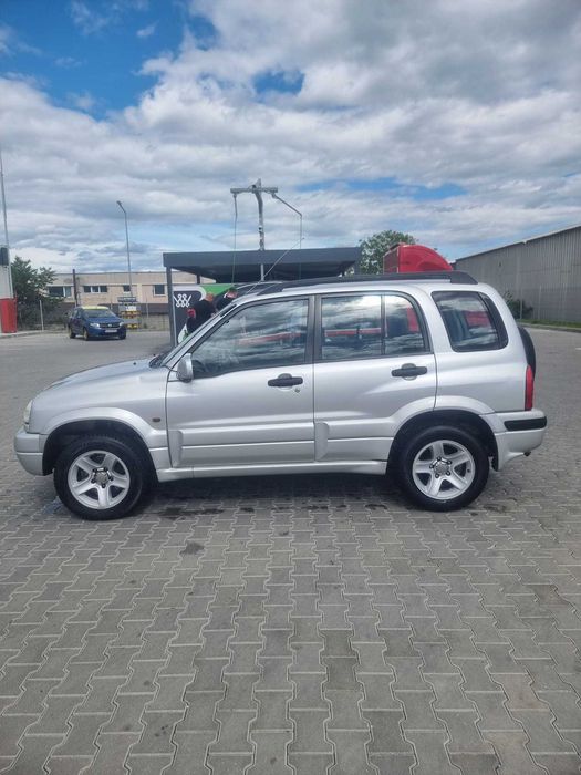 Suzuki grand vitara