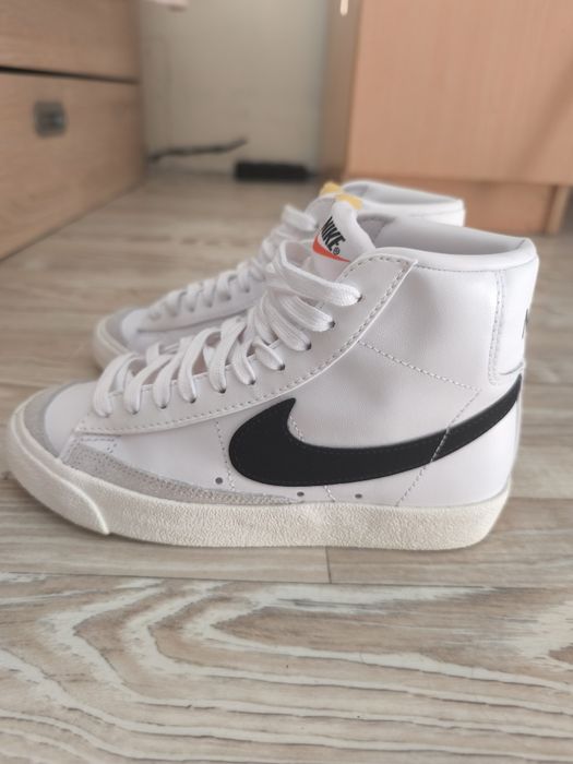 Nike blazer 77 маратонки