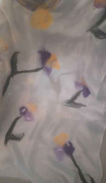 Шарфы на натуральном шелке