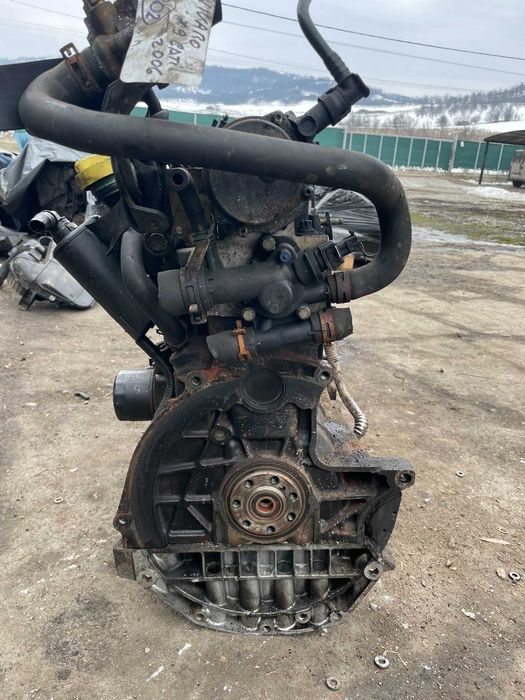 Motor Opel Vivaro / Renault Trafic 1.9 Diesel tip motor F9Q