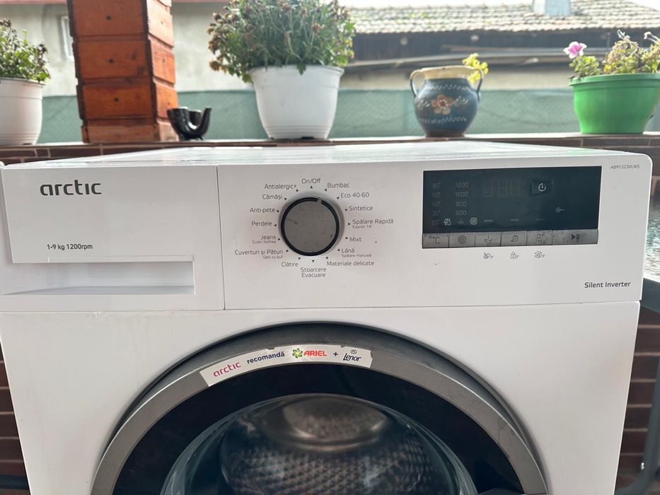 De vanzare masina de spalat