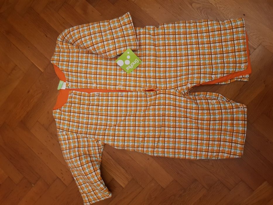 Космонавт със снежен човек, космонавт Joral