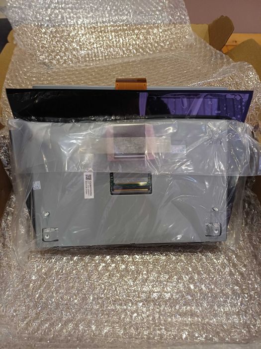 Нов 8 инчов LCD Дисплей за Опел Астра К.