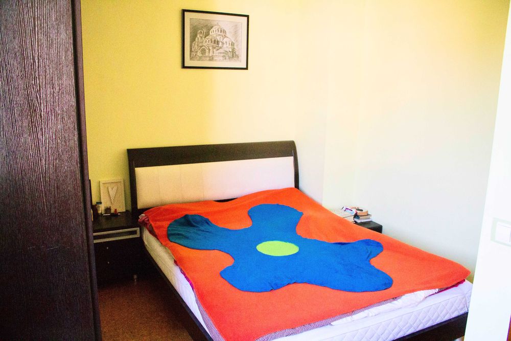 Дава се под наем Тристаен апартамент в София, Лозенец - 80 кв.м за 714 € - Снимка #2