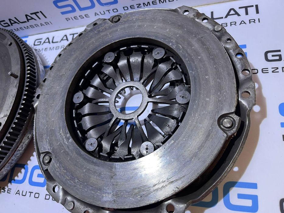 Volanta Masa Dubla cu Placa Presiune Ambreiaj FARA Disc Cutie Manuala 6 Trepte Audi TT 8J 2.0 TFSI BWA 2007 - 2014 Cod 022141031R 06F105266K