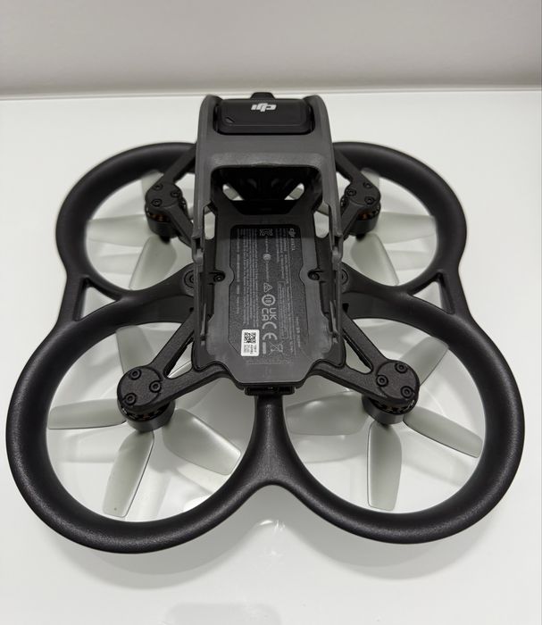 Drona DJI AVATA 1 Noua neactivata pentru piese