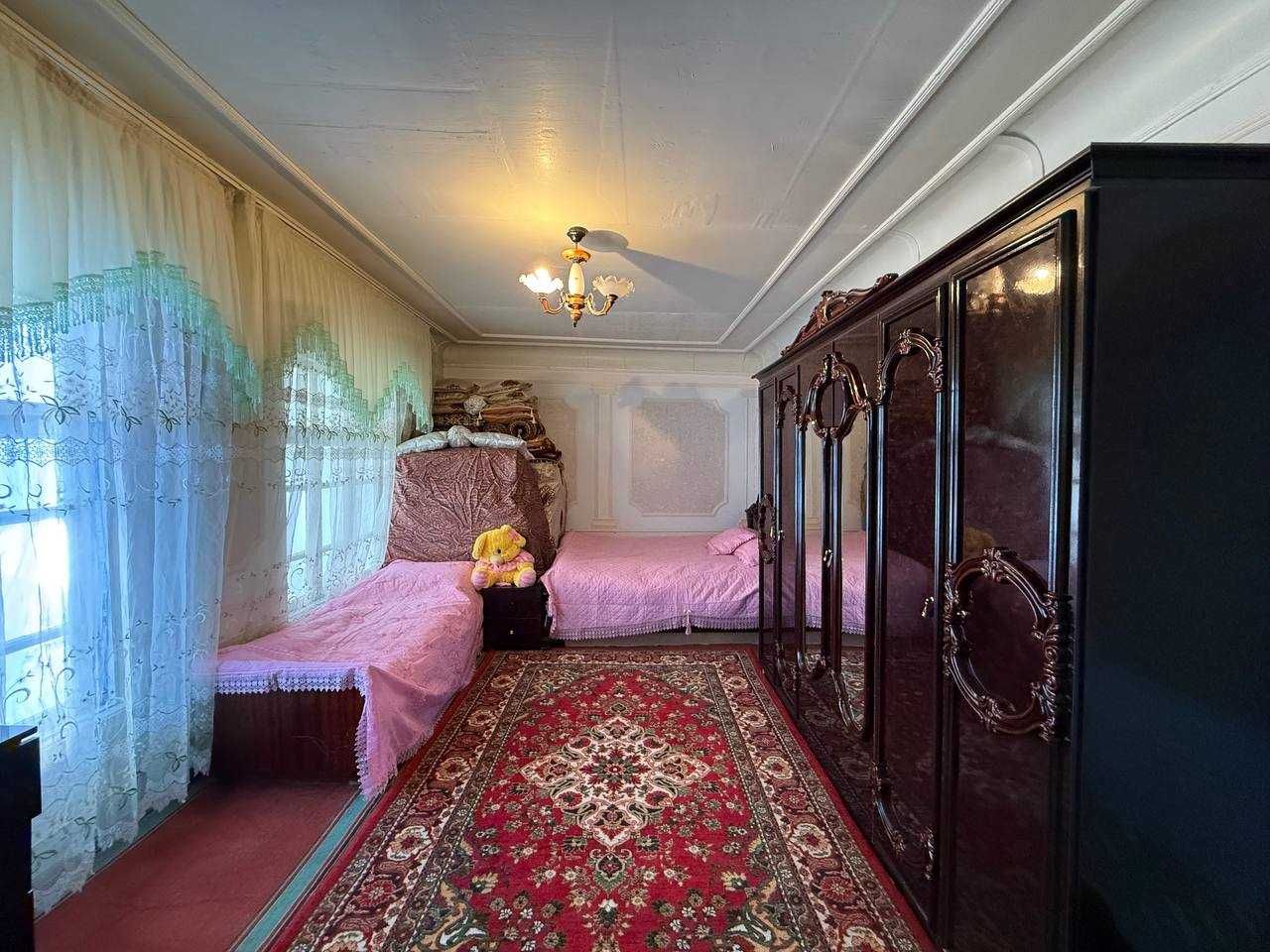 TAYYOR 4 sotiqli hovli sotiladi