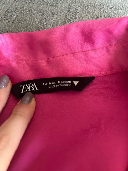 Розова рокля сатен