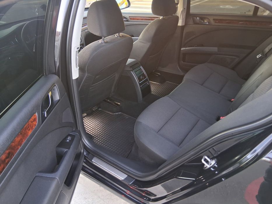 Vand Skoda Superb 2.0 diesel an fab 2010