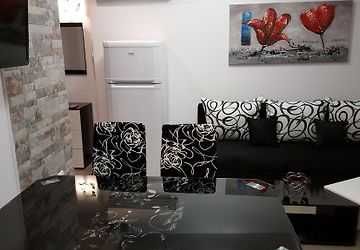 Дава се под наем Едностаен апартамент в Варна, Червен площад - 45 кв.м за 408 € - Снимка #6