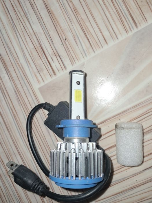 Продам Лед лампочи