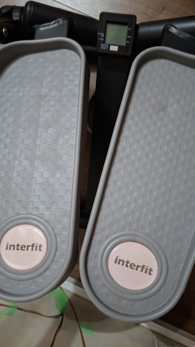 Продам степпер тренажер Interfit