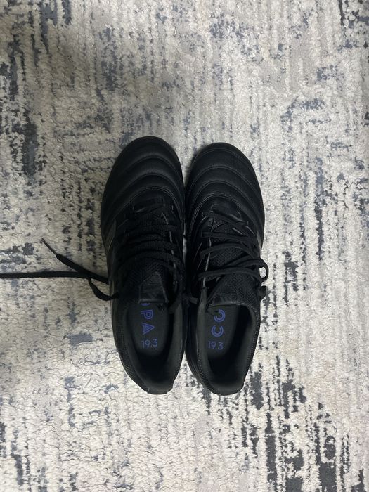 Продавам бутонки на Adidas Copa