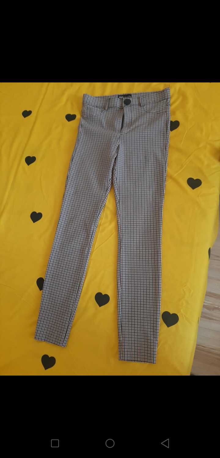 Zara-pantaloni damă