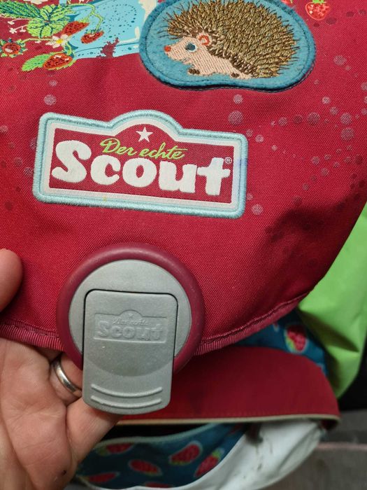 детска ортопедична запазена раница Scout