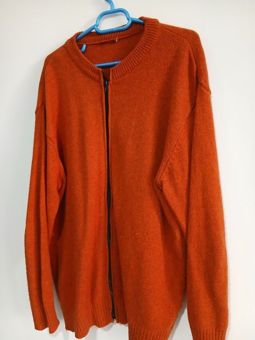 Pulovar cu fermoar unisex bumbac 100 % marimea 50-52 sau XXL in s