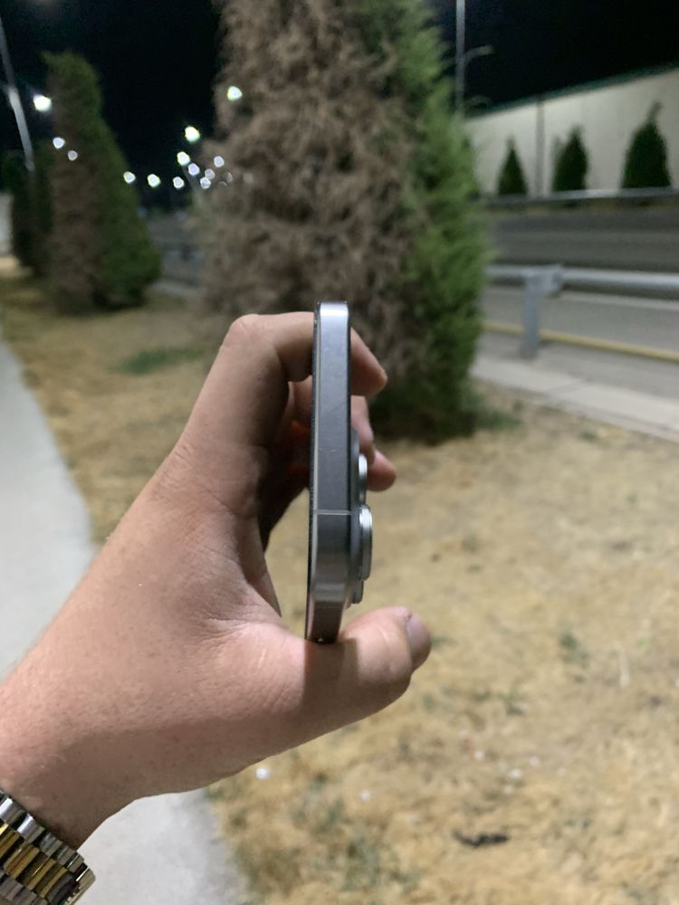 Iphone 15 pro max srochno !!!