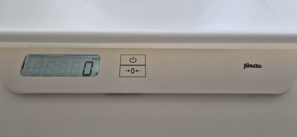 Cantar digital pentru bebelusi, Alecto BC-10