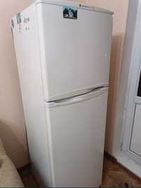 Холодильник  LG, б/у