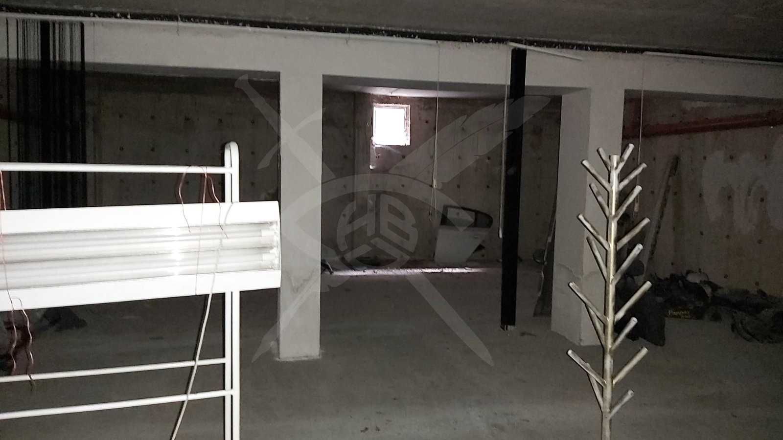 Склад в Асеновград 64572