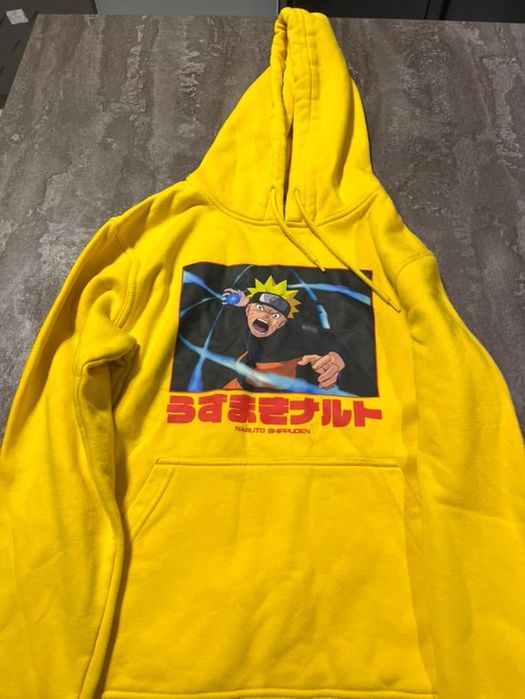 Суичър на наруто