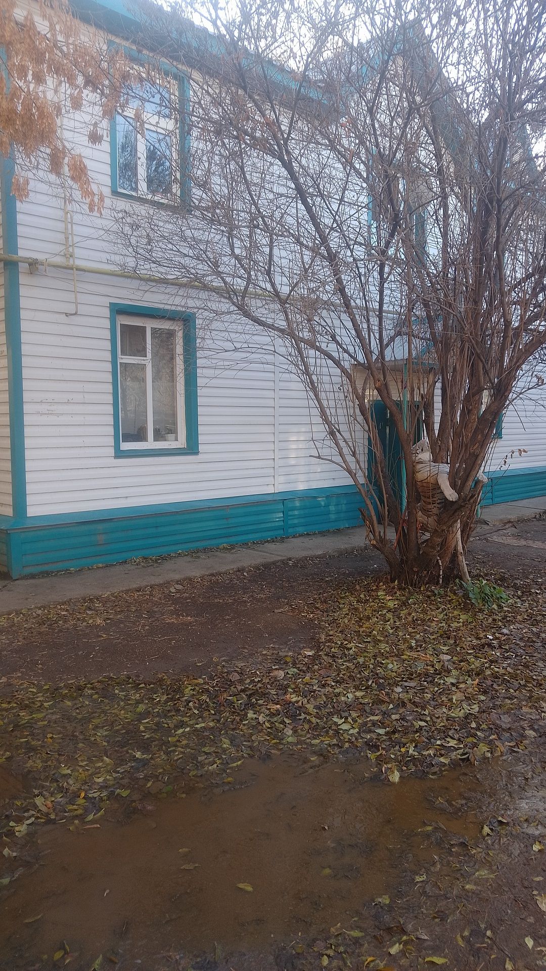 Продам двухкомнатную квартиру в районе ДК"Молодёжи"