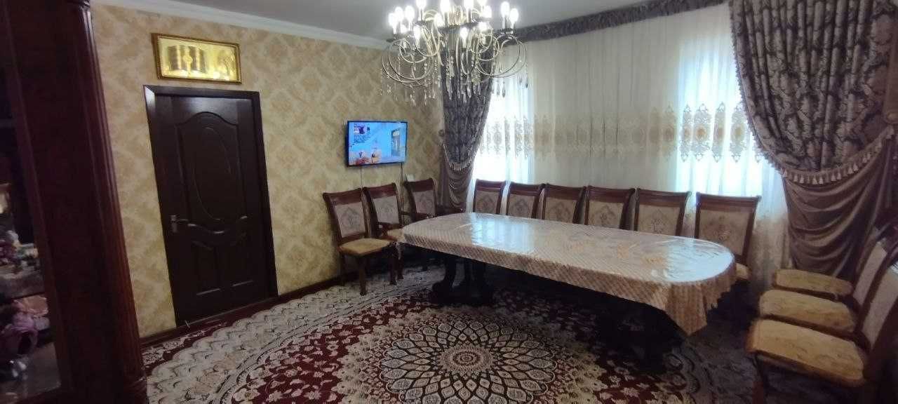 (К122109) Продается 4-х комнатная квартира в Чиланзарском районе.