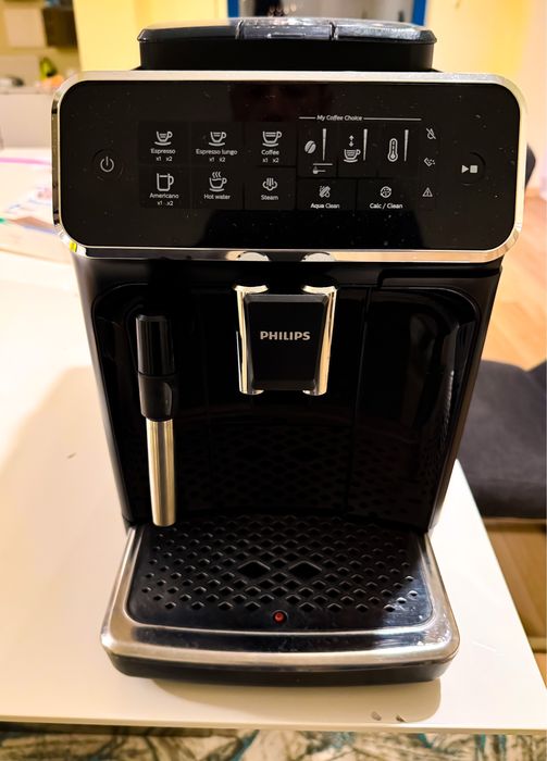 Espressor automat Philips EP3221/40