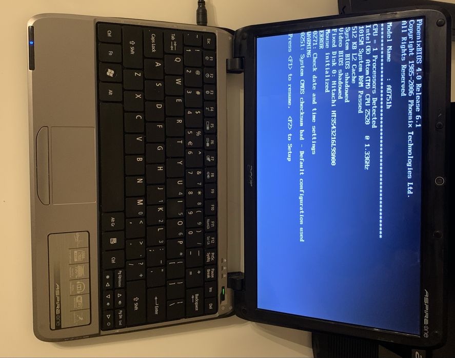 Mini laptop Acer Aspire One